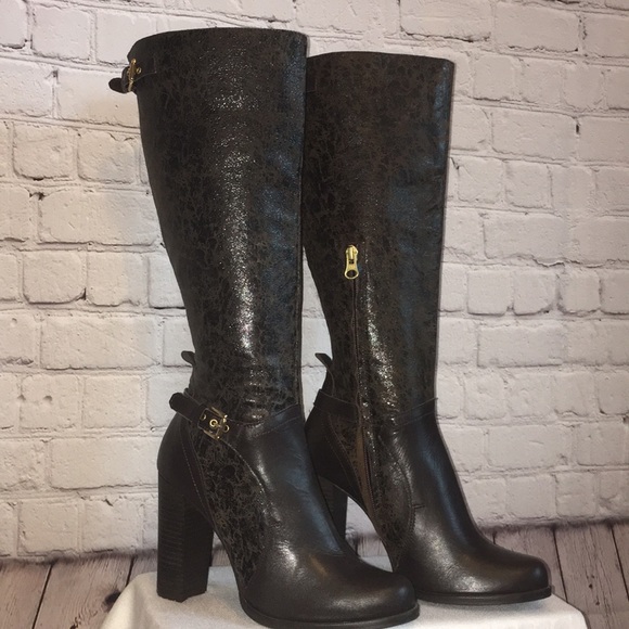 Shoes - Made in Spain NWOT Beautiful Brown Knee Bo…